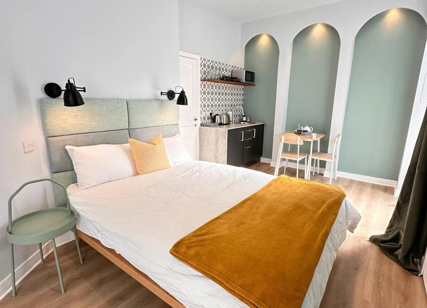 Luxury Modern Studio L Central Edinburgh L Pet Friendly